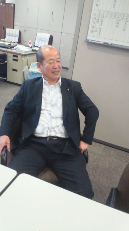 吉川守幹事長