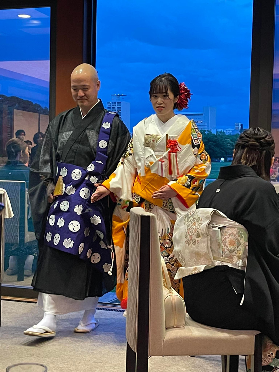 大阪城とひまわりの結婚式　７月１７日