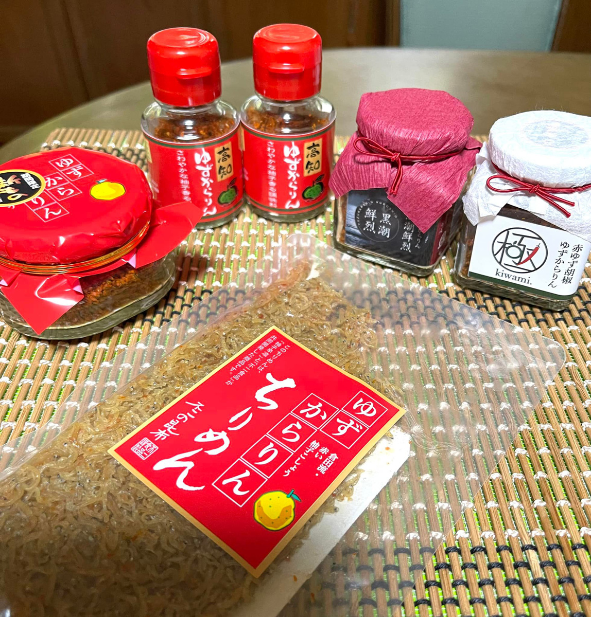 堺発！奇跡の味の調味料ゆずからりん、勢揃い！　８月２６日