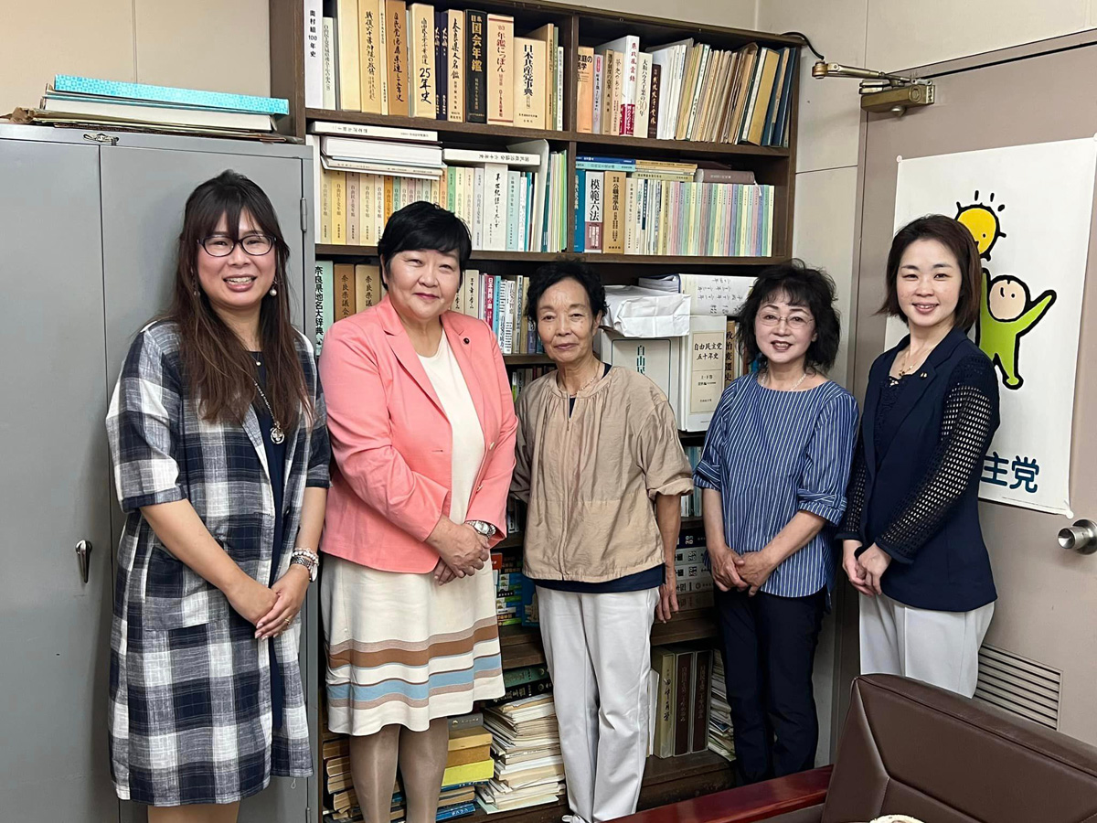 近畿の自民女性局訪問！　７月６日